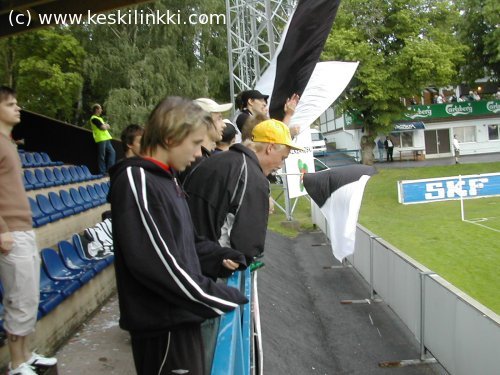 Hakafanit lopputunnelmissa