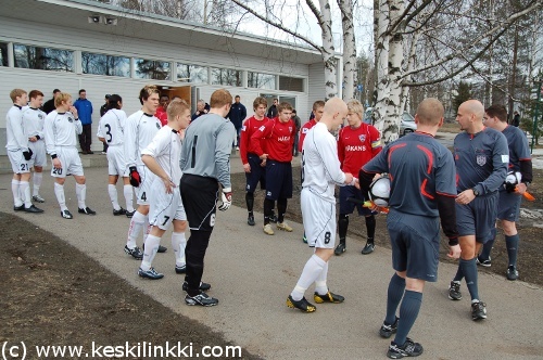FC Haka - FC Inter-harjoitusottelun erotuomarit ja joukkueet 3.4.2009 FC Haka - FC Inter-harjoitusottelun erotuomarit ja joukkueet 3.4.2009