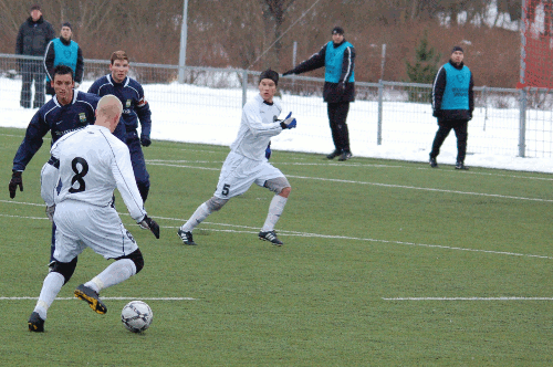 Niko Ik&auml;valkon maali