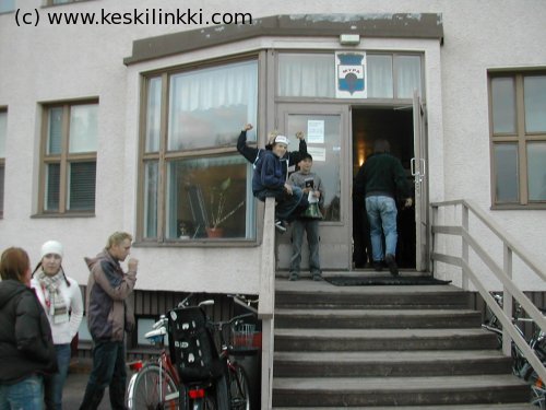 Tuuletusta ottelun j&auml;lkeen