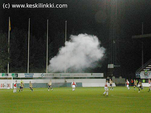 Palomies sammutti soihdun