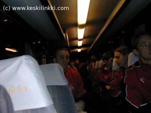 Bussissa matkalla hotelliin